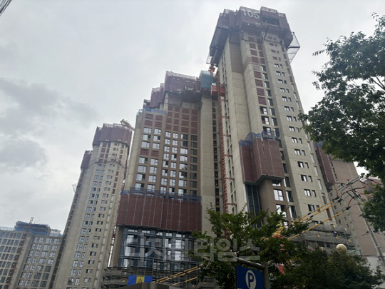 롯데건설 '청담 르엘' 현장 사진. <디지털타임스 이윤희 기자>